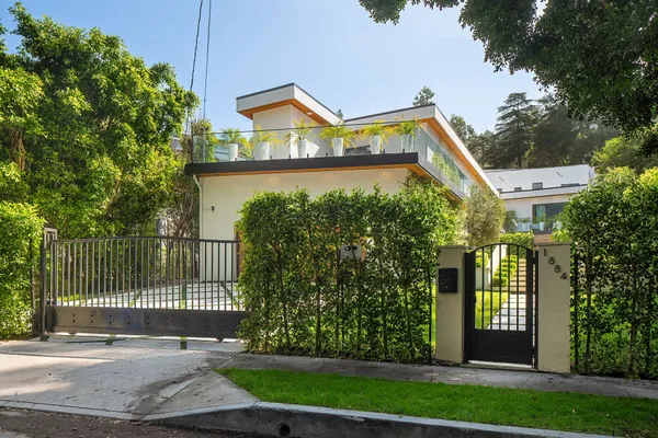 $4,100,000 | Laurel Canyon Road, Los Angeles, CA 90046