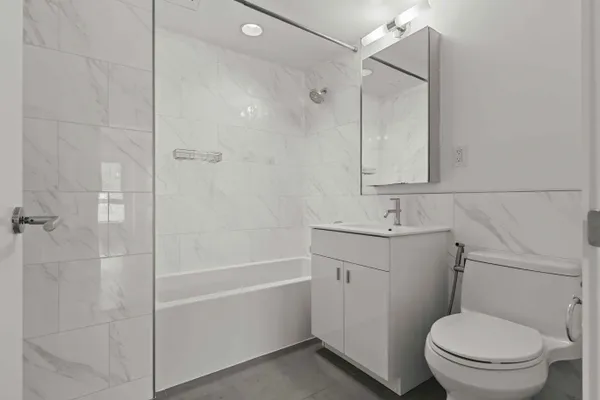 $895,000 | 171 West 131st Street, Unit 411 | Central Harlem