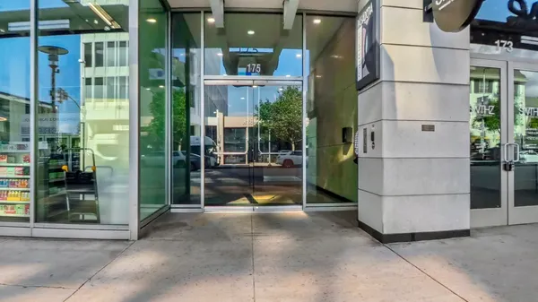 $499,000 | 175 South Lake Avenue, Unit 406, Pasadena, CA 91101