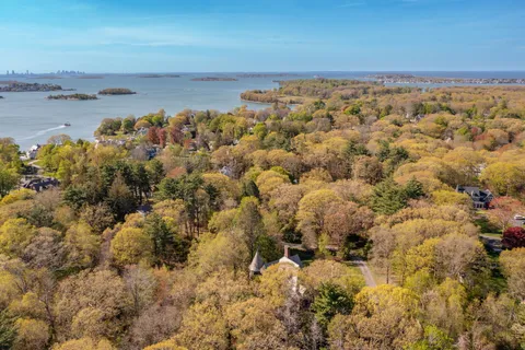 $3,850,000 | Address Upon Request, Hingham, MA 02043