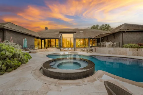 $2,600,000 | 3907 Fox Glen Drive, Irving, TX 75062