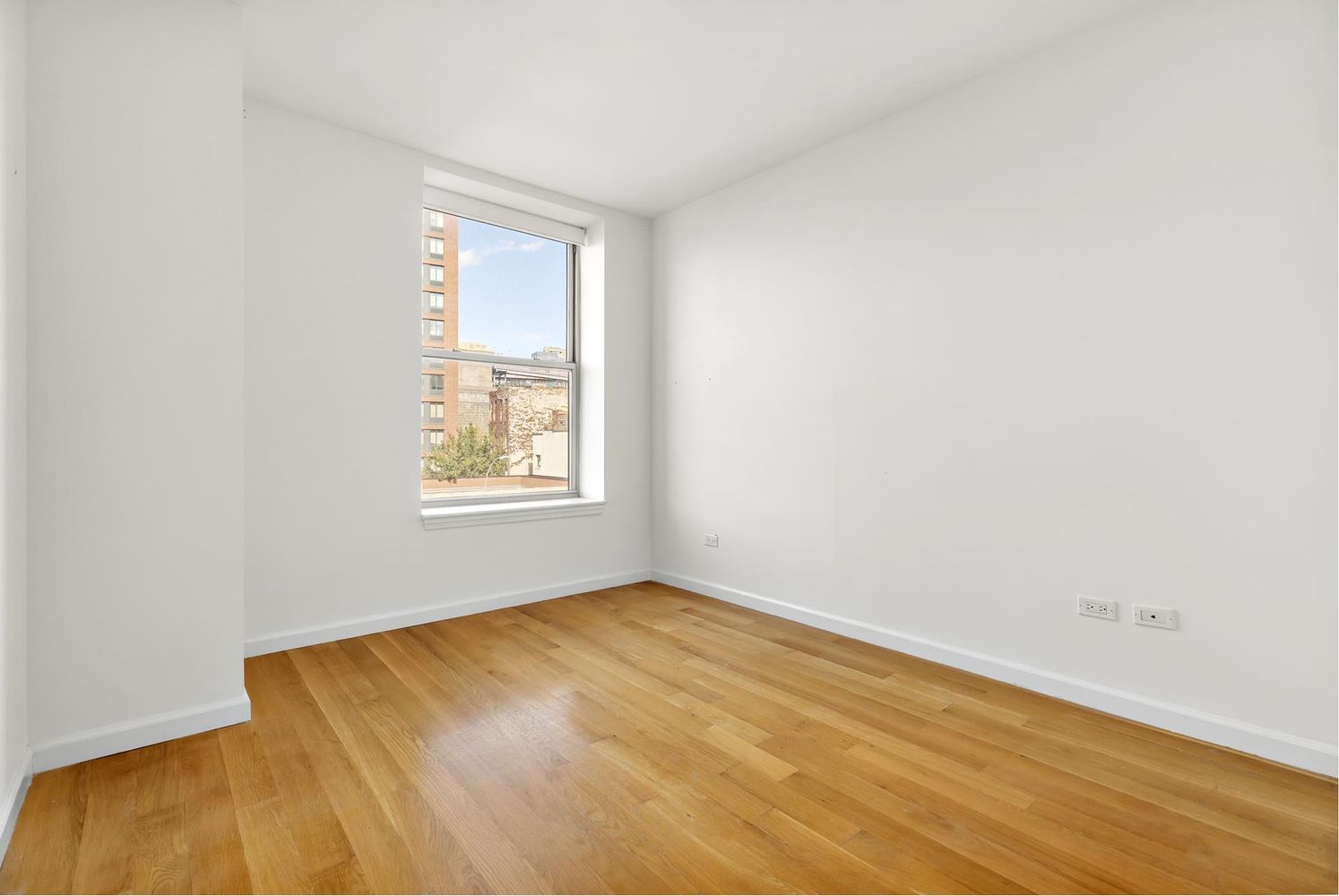 20 Broadway, Unit 502 Brooklyn, NY 11249 - Photo 7 of 10