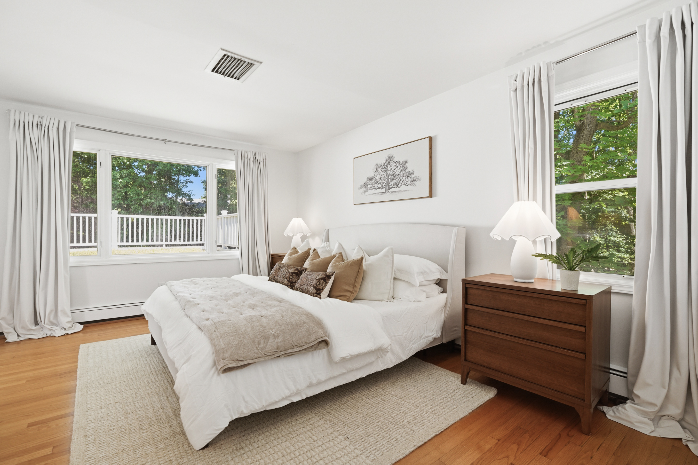 33 Sachem Road Greenwich, CT 06830 - Photo 5 of 8