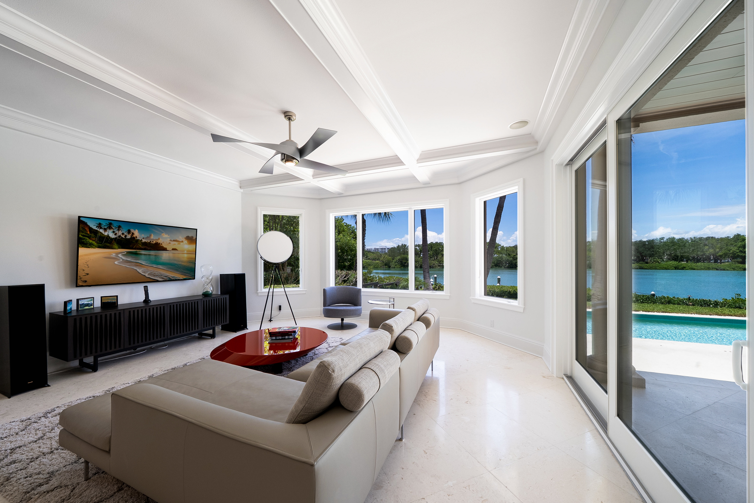 65 Lighthouse Point Drive Longboat Key, FL 34228 - Photo 12 of 57