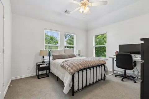 $625,000 | 2941 Gordon Avenue, Fort Worth, TX 76110