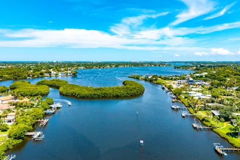 $2,195,000 | 19874 Loxahatchee Pointe Drive, Jupiter, FL 33458