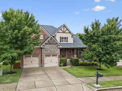 $729,900 | 3149 Brookview Forest Drive, Nashville, TN 37211