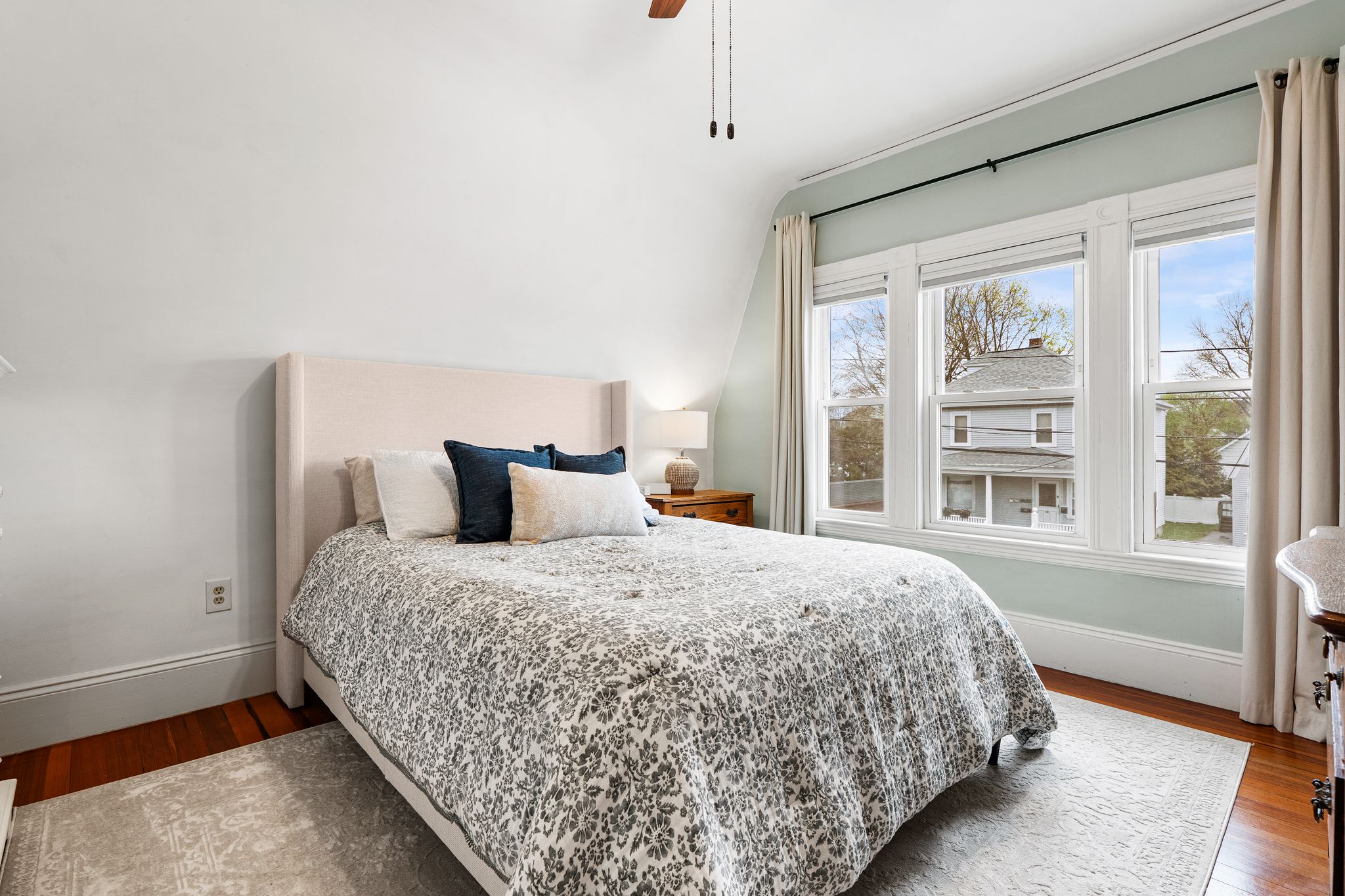 11 Draper Road Framingham, MA 01702 - Photo 13 of 21