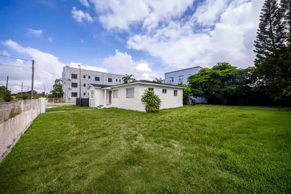 $1,000,000 | 2939 Southwest 5th Street, Miami, FL 33135