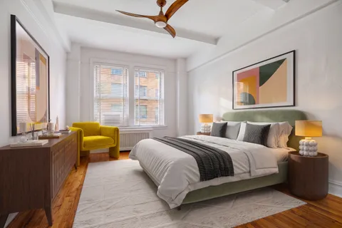 $1,050,000 | 30 West 90th Street, Unit 8A | Upper West Side