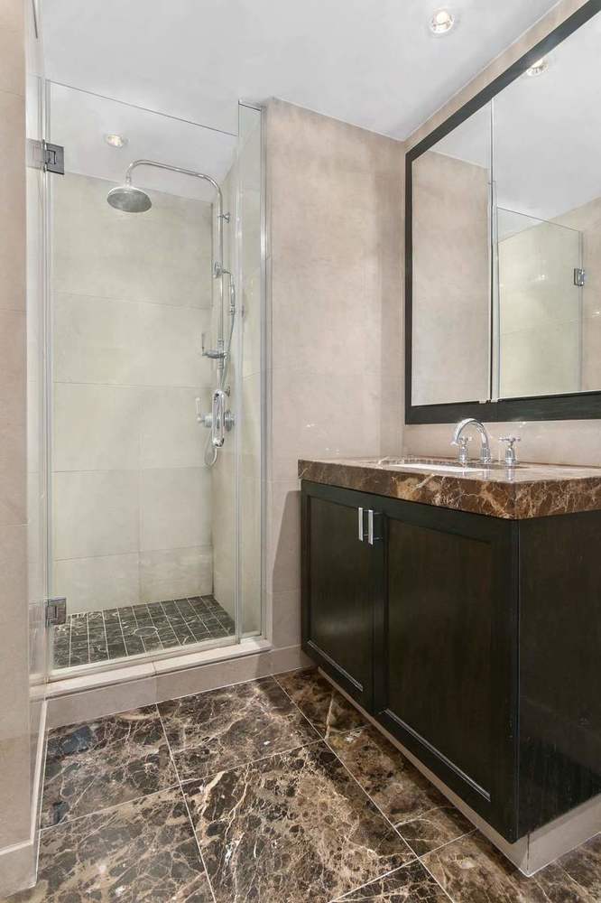 333 Rector Place, Unit 707 Manhattan, NY 10280 - Photo 3 of 5