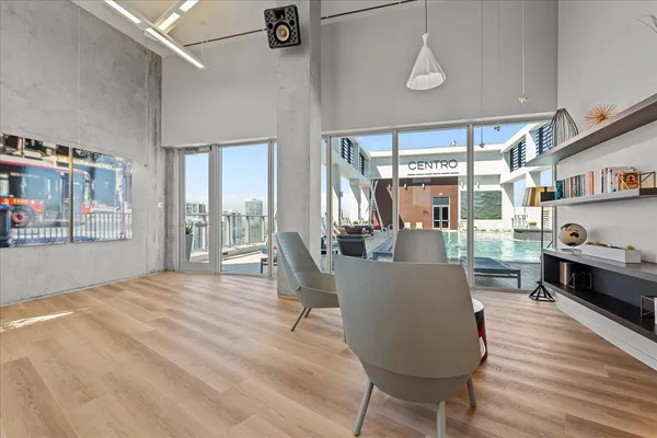 $330,000 | 151 Southeast 1st Street, Unit 3107, Miami, FL 33131