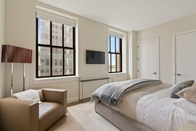 100 Barclay Street, Unit 17L Manhattan, NY 10007 - Photo 7 of 10