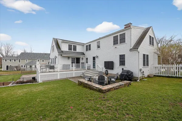 $1,700,000 | 6 Studley Road, Hingham, MA 02043