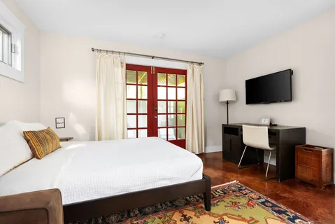 $1,150,000 | 311 East 35th Street, Unit 1 2 3, Austin, TX 78705