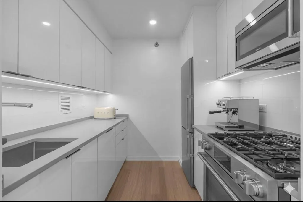 $4,850 | 55 West End Avenue, Unit S9E | Upper West Side