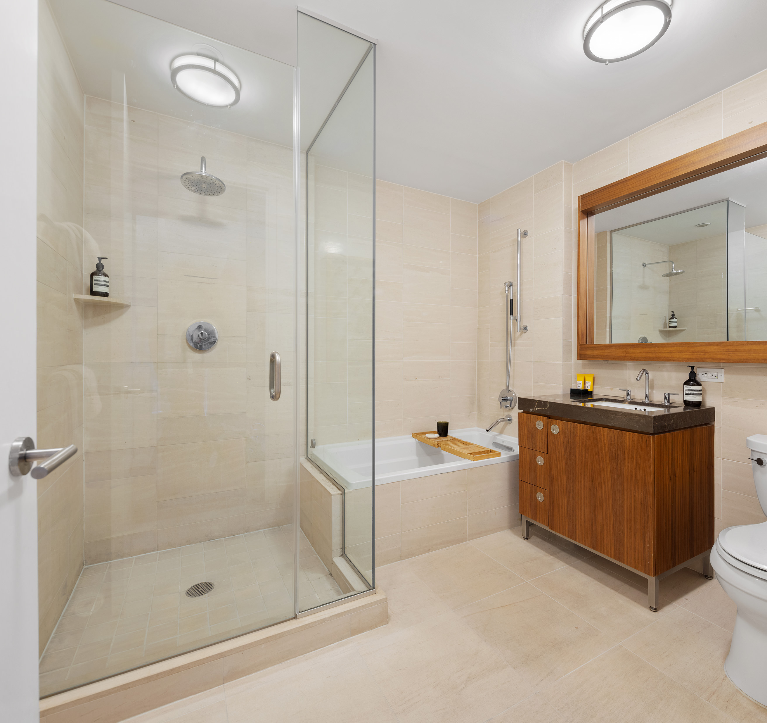 57 Reade Street, Unit 5D Manhattan, NY 10007 - Photo 5 of 9