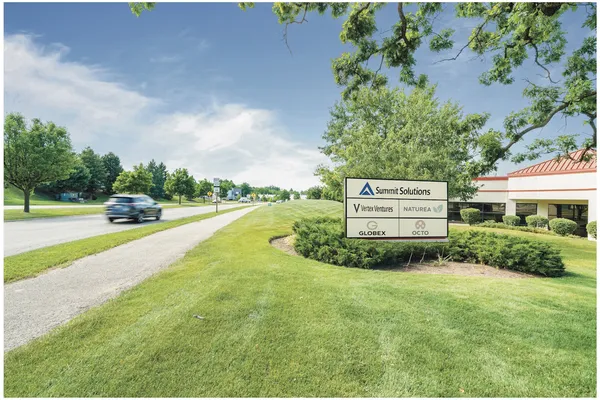 $7,894 | 751 Geneva Parkway North, Unit SUITES 1, Lake Geneva, WI 53147