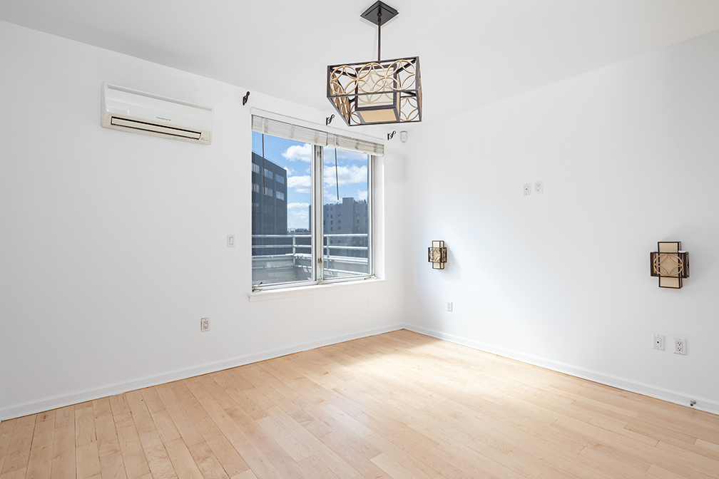 13-11 Jackson Avenue, Unit 9B Queens, NY 11101 - Photo 5 of 11