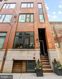 $775,000 | 418 Wallace Street, Philadelphia, PA 19123