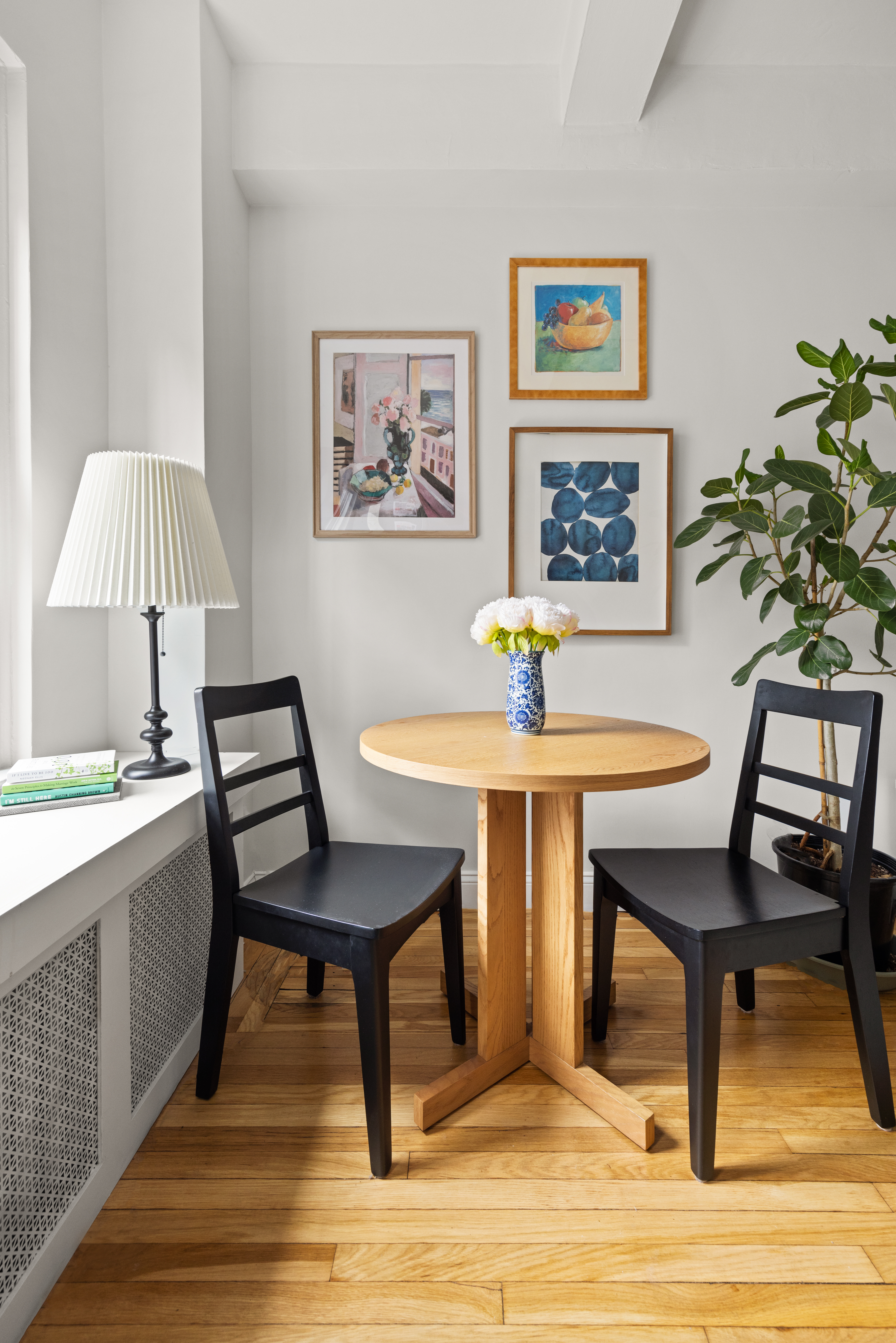 155 Henry Street, Unit 4H Brooklyn, NY 11201 - Photo 3 of 8 a view of a workspace with furniture