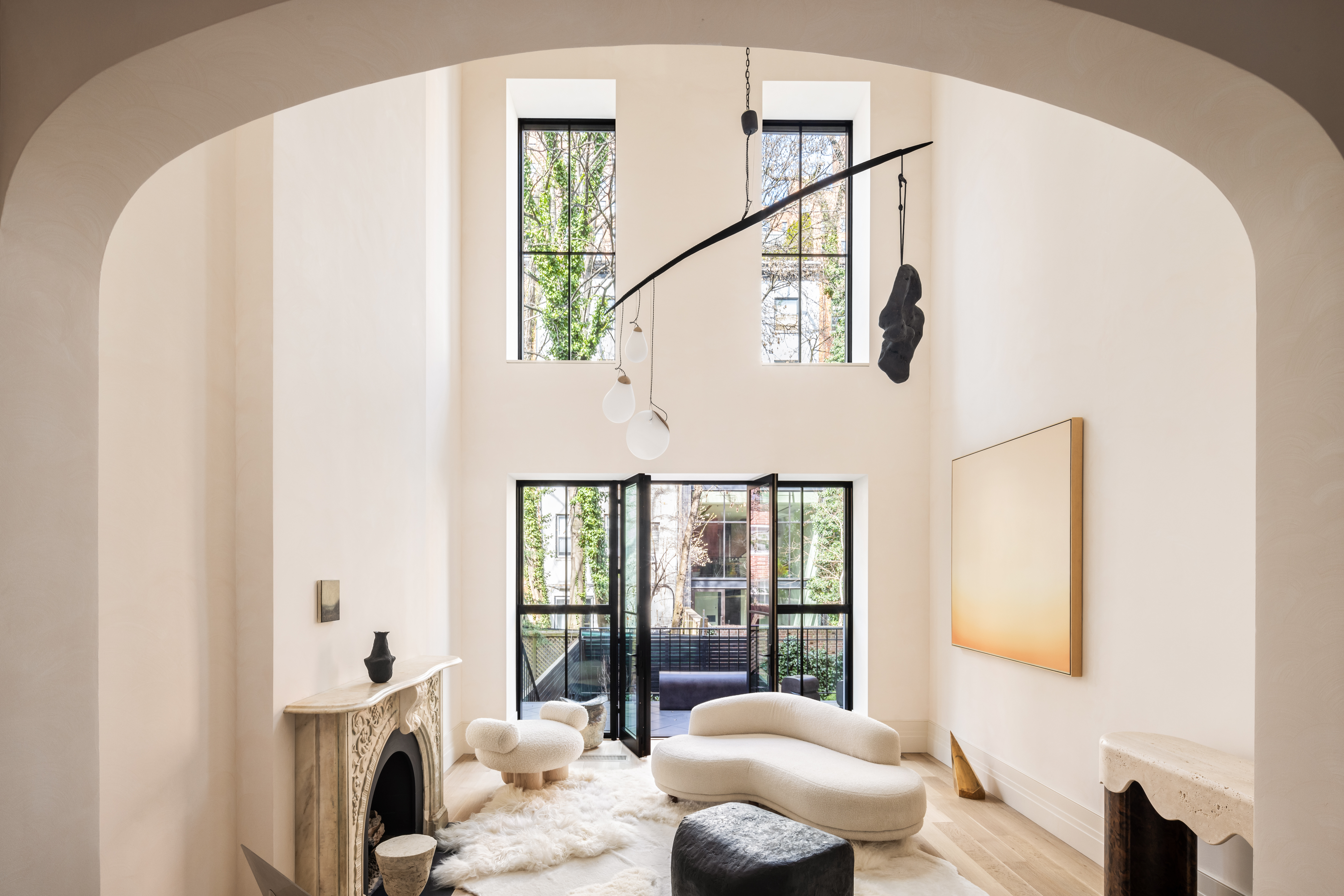 483 West 22nd Street Manhattan, NY 10011 - Photo 4 of 30