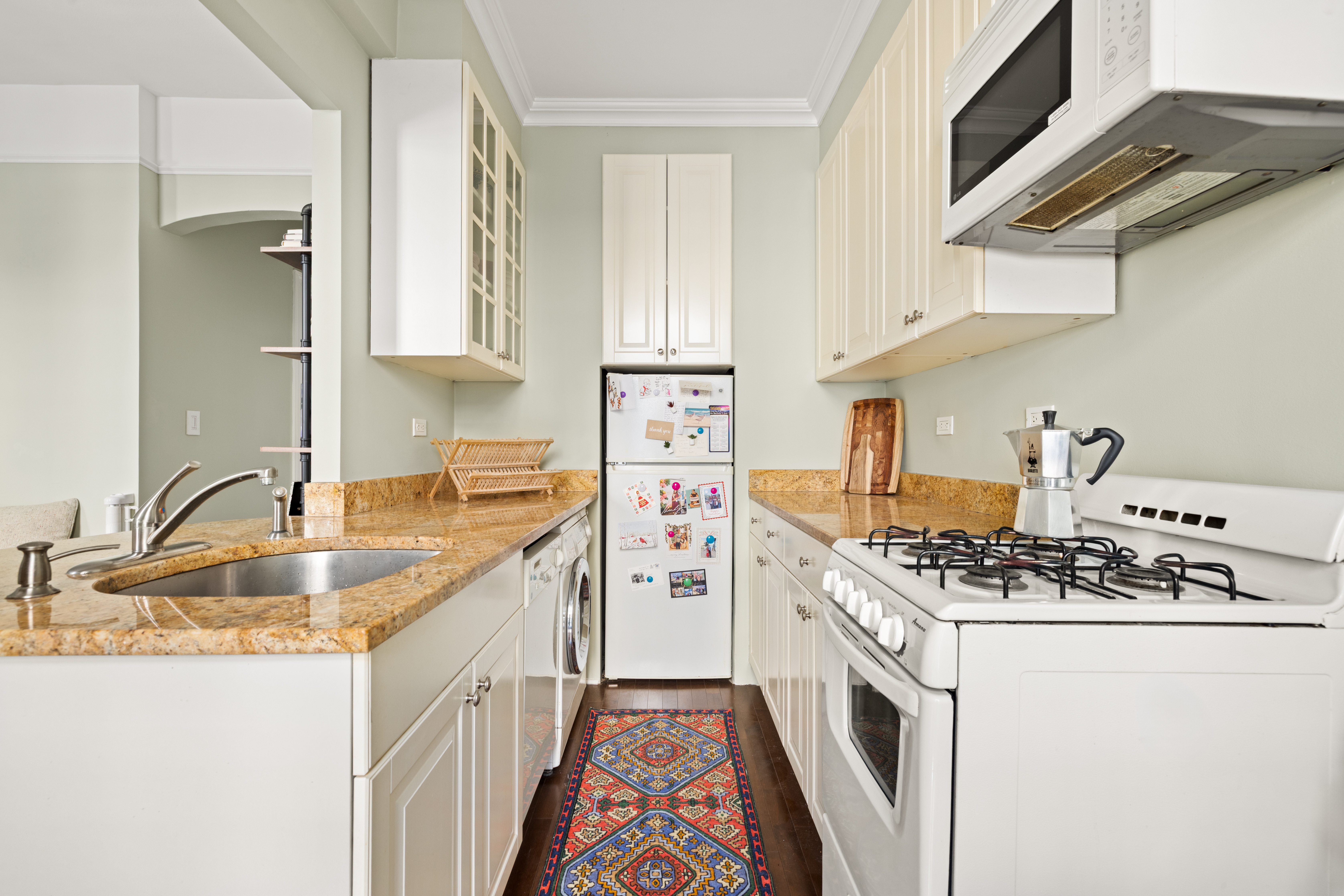 516 East 78th Street, Unit 3O Manhattan, NY 10075 - Photo 4 of 11