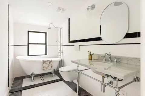 $2,525,000 | 287 Midwood Street | Prospect Lefferts Gardens