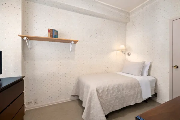 $3,385,000 | 650 Park Avenue, Unit 18C | Lenox Hill