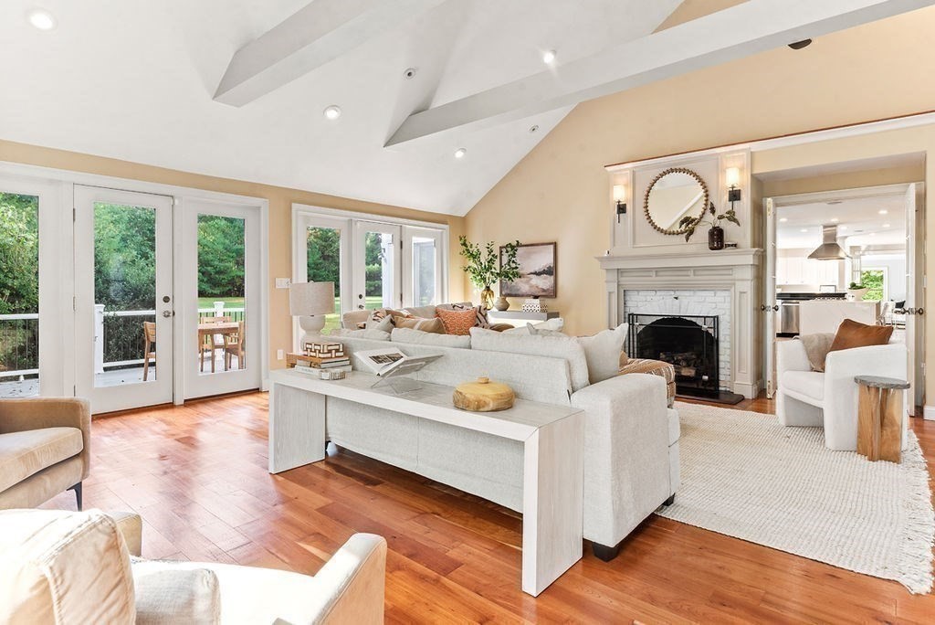 10 Stop River Road Norfolk, MA 02056 - Photo 10 of 32