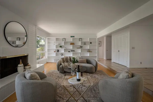 $2,499,000 | 2521 La Condesa Drive, Los Angeles, CA 90049