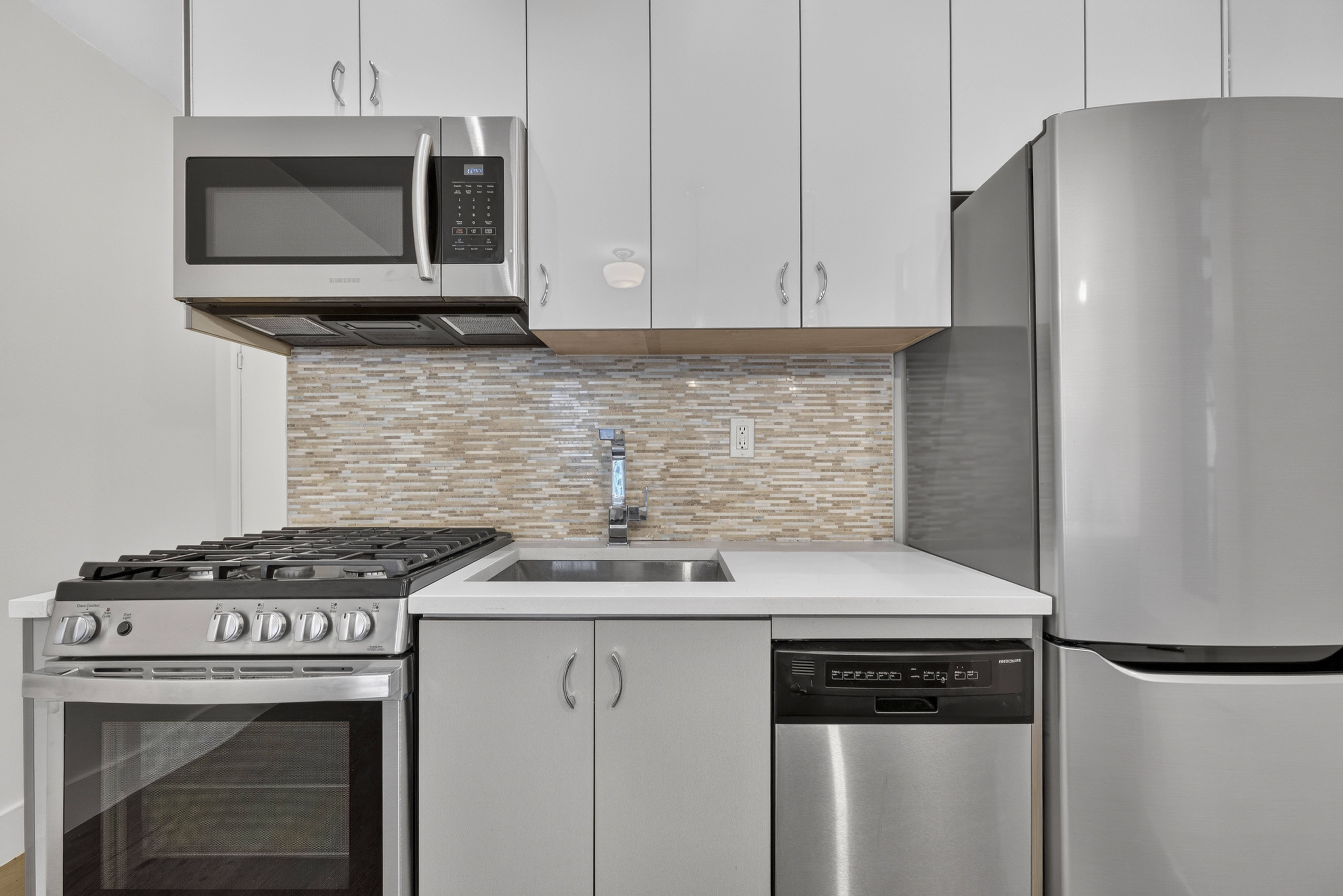 48 West 138th Street, Unit 1A Manhattan, NY 10037 - Photo 5 of 11 Gallery Image 5