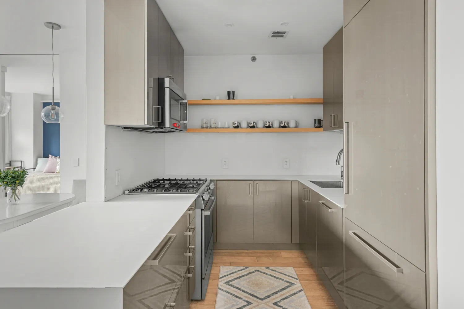 $949,000 | 40 West 116th Street, Unit A916 | Harlem