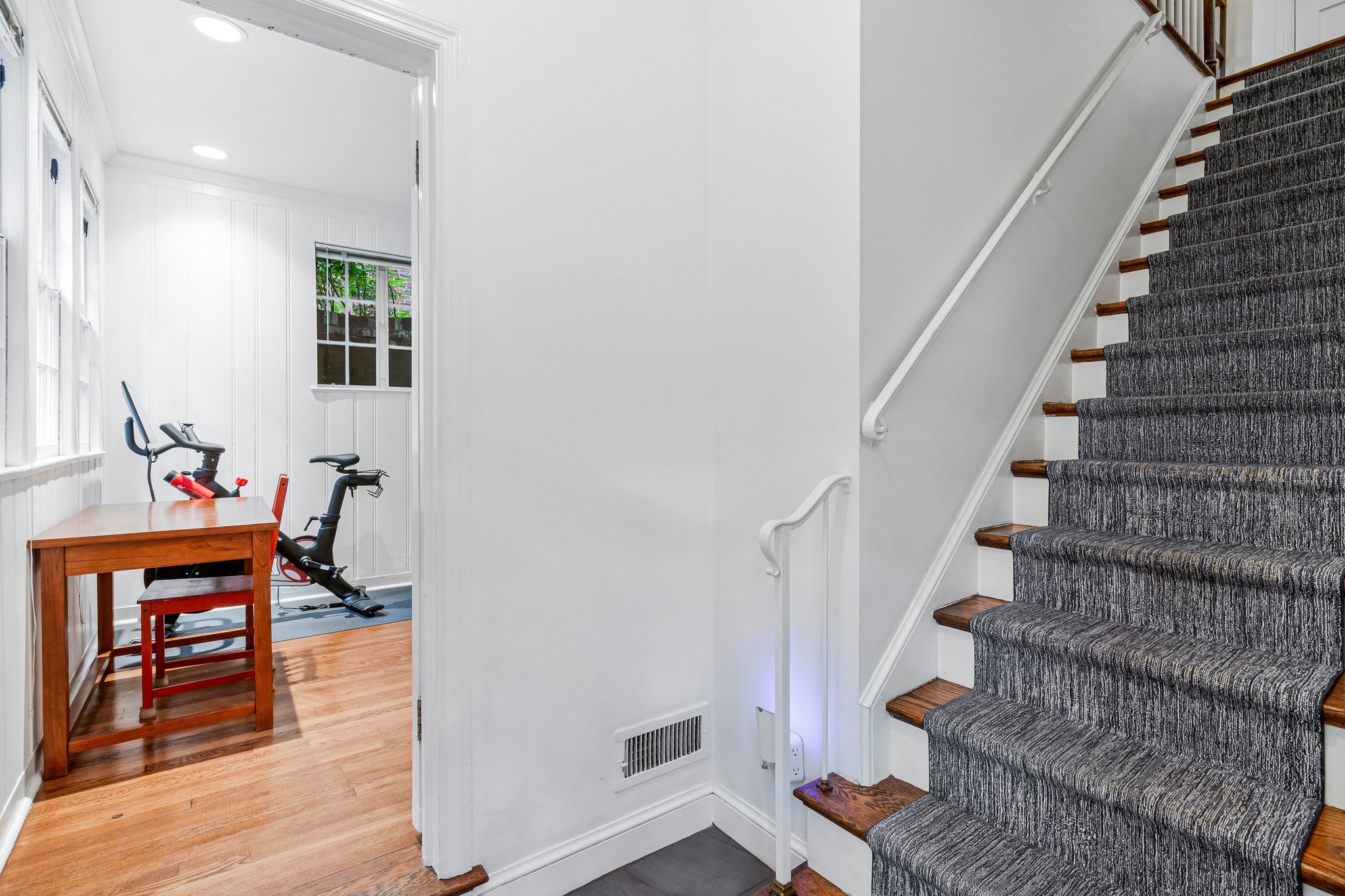 4745 Reservoir Road Northwest Washington, DC 20007 - Photo 10 of 44