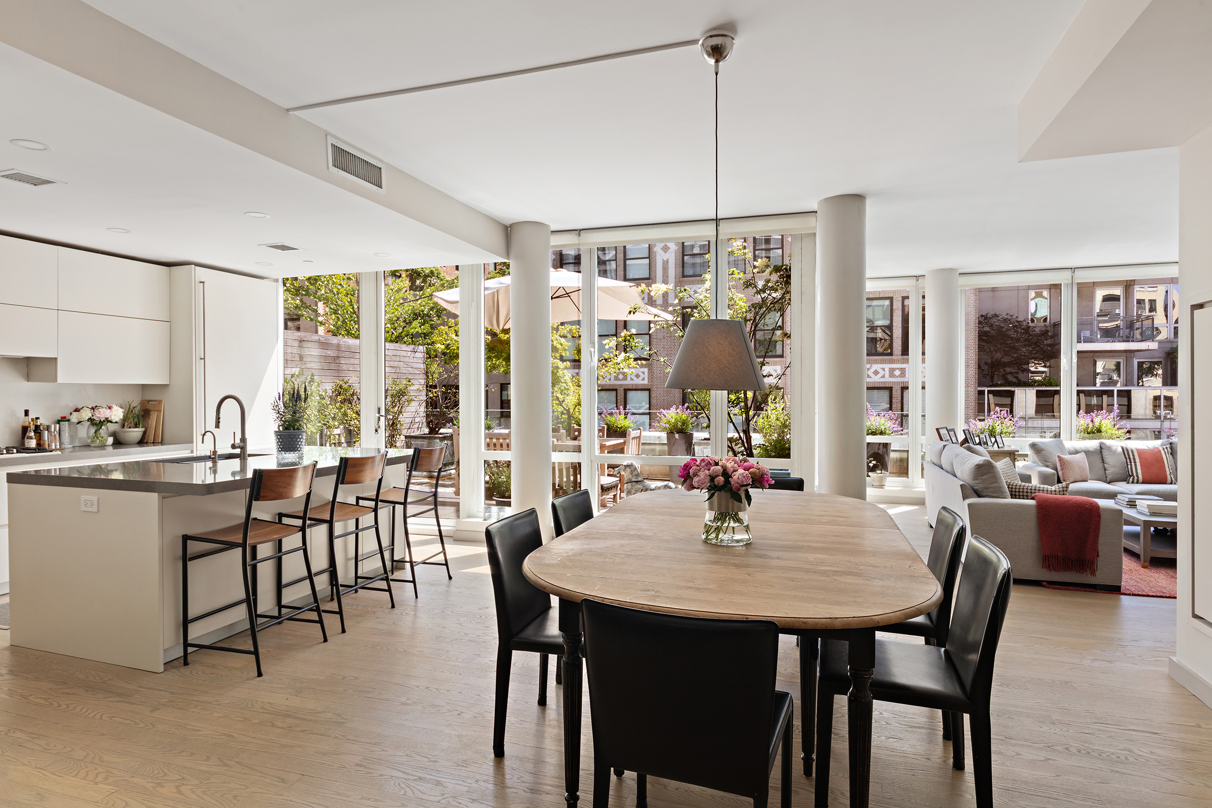 133 West 22nd Street, Unit 10D Manhattan, NY 10011 - Photo 3 of 14