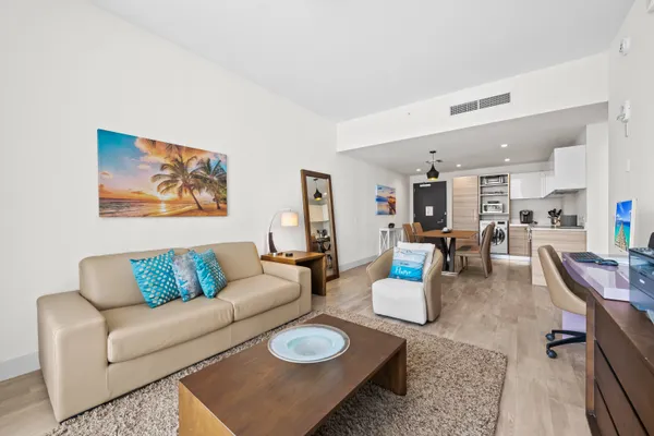 $549,000 | 777 North Ocean Drive, Unit N407, Hollywood, FL 33019