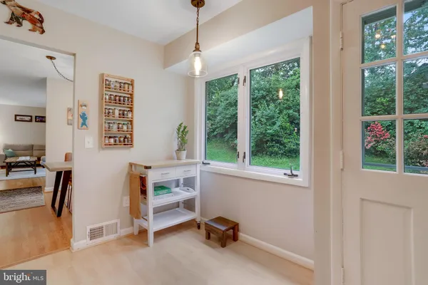 $4,175 | 8805 Menard Court, Alexandria, VA 22309