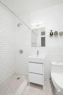 $1,125,000 | 315 7th Avenue, Unit 17A | Chelsea