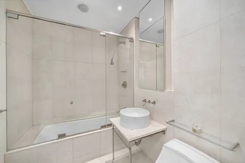 $3,850,000 | 52 Thomas Street, Unit PHB | TriBeCa