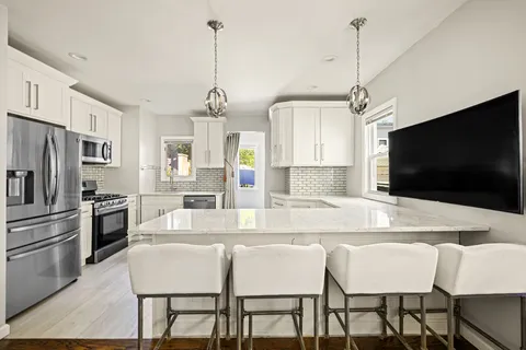 $860,000 | 3815 Glenwood Road | Farragut