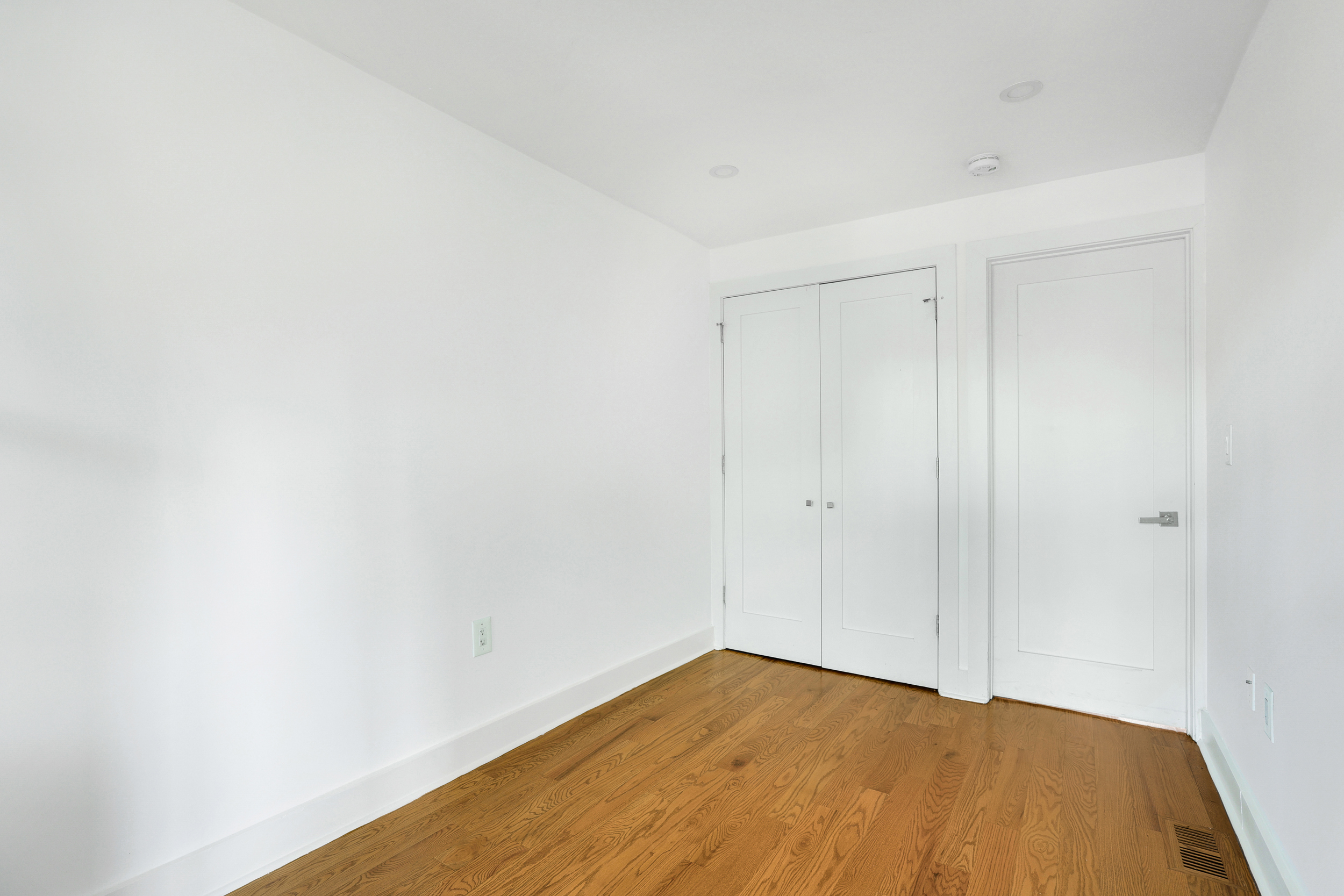 846 Hancock Street, Unit GARDEN Brooklyn, NY 11233 - Photo 5 of 17 a view of empty room