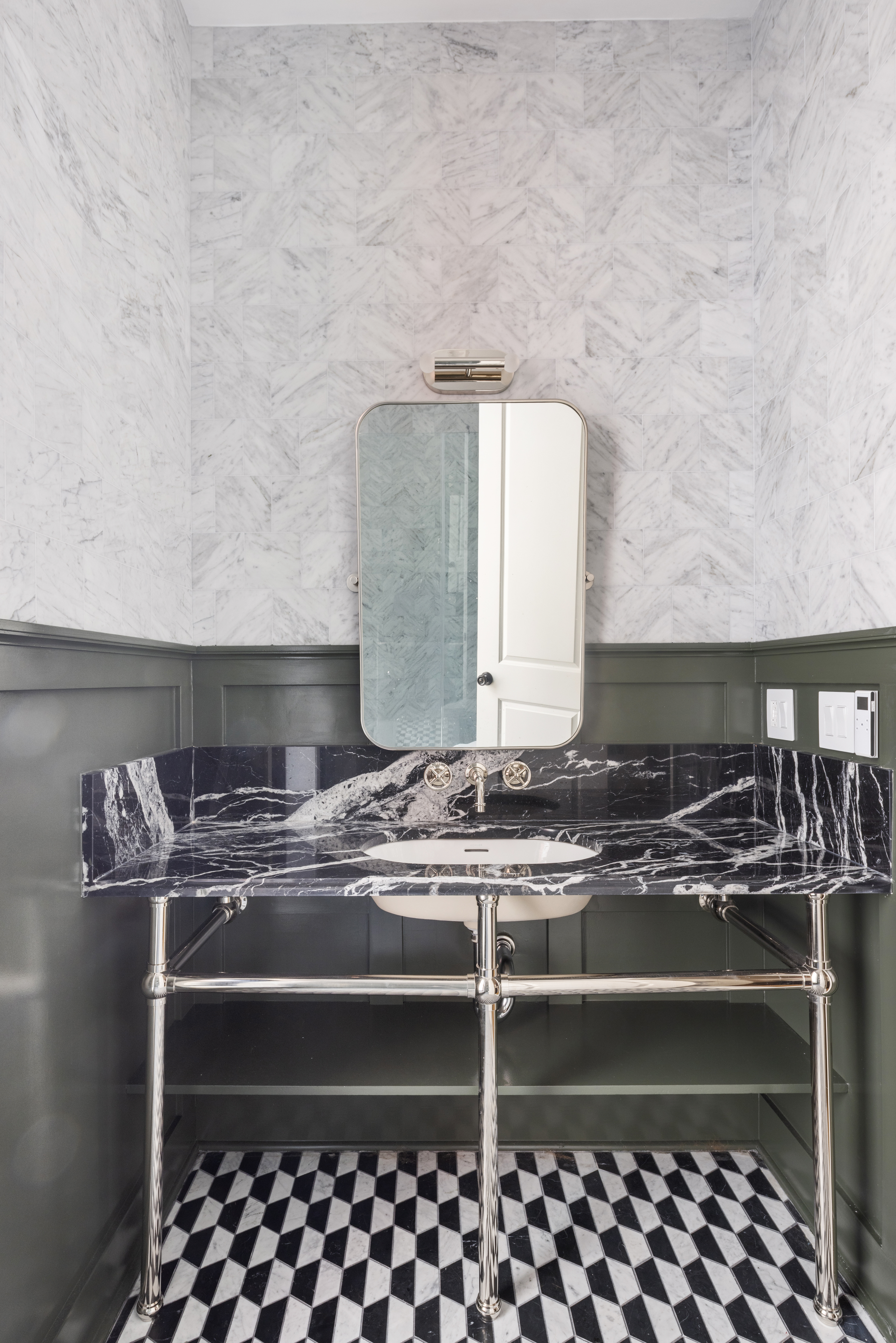 75 8th Avenue, Unit 2 Brooklyn, NY 11215 - Photo 8 of 16 a close view of sink