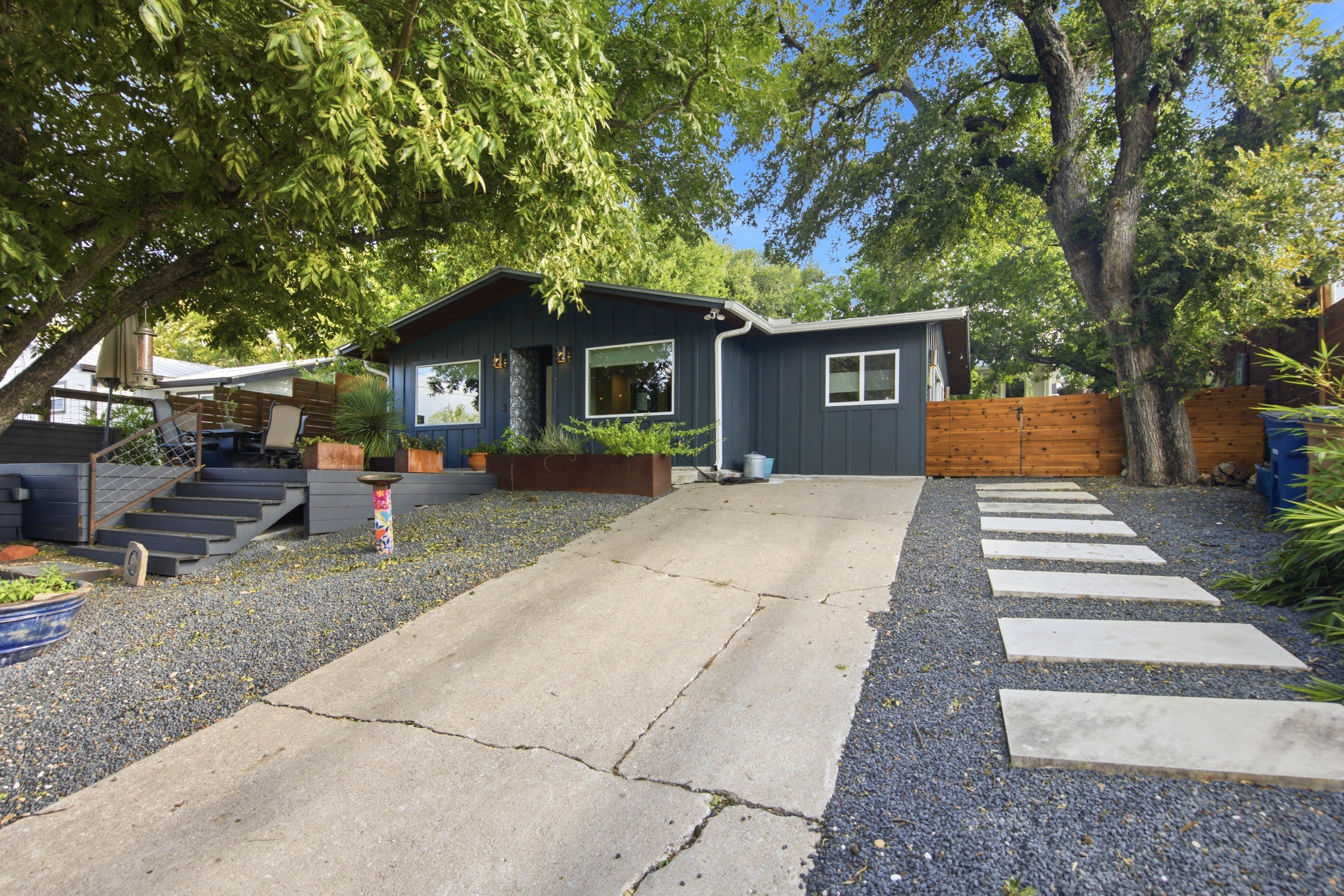 5600 Ledesma Road Austin, TX 78721 - Photo 24 of 56 Gallery Image 24