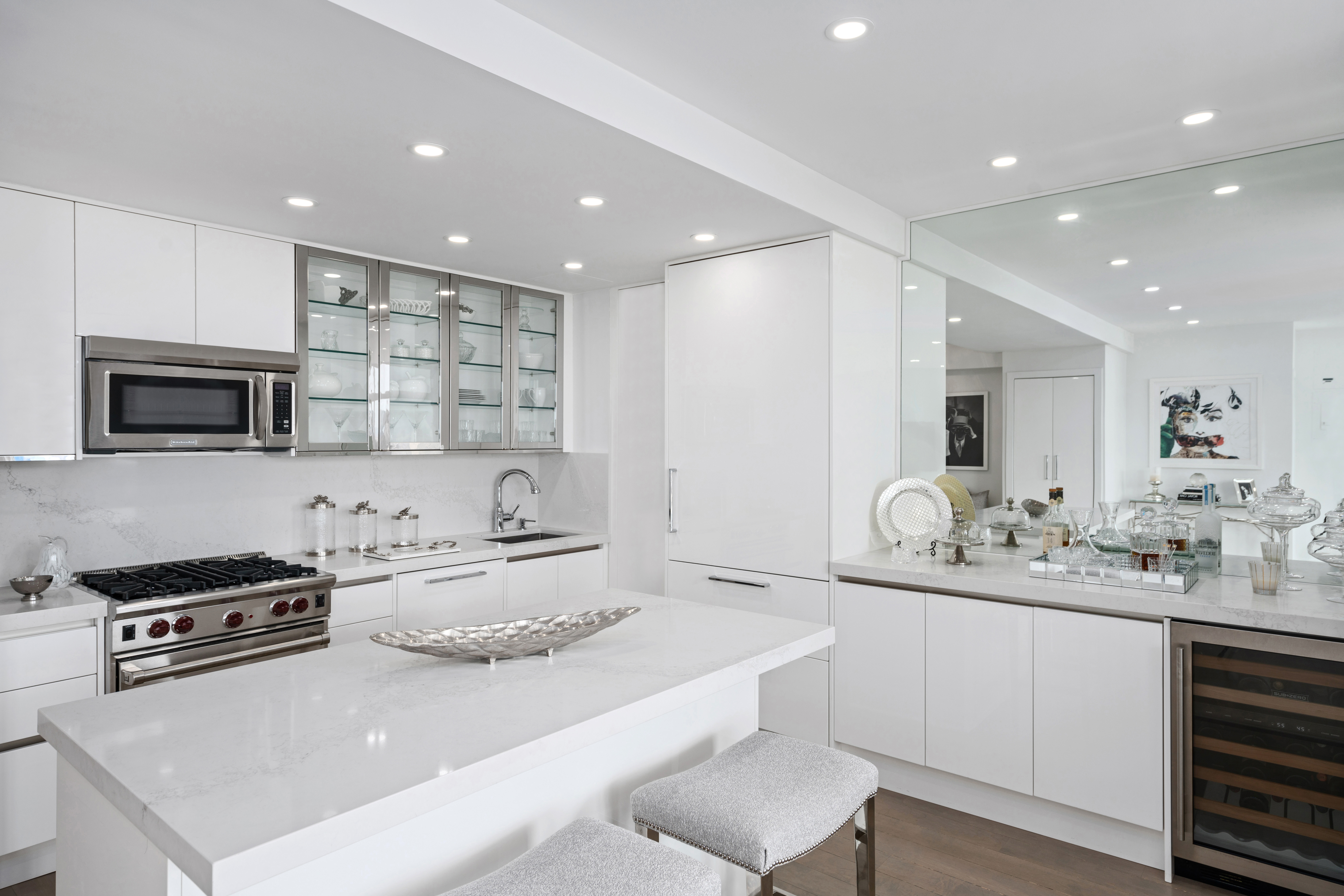 188 East 64th Street, Unit 3601 Manhattan, NY 10065 - Photo 4 of 10