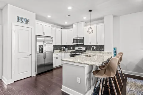 $449,900 | 128 B Fleet Court, Bensalem, PA 19020