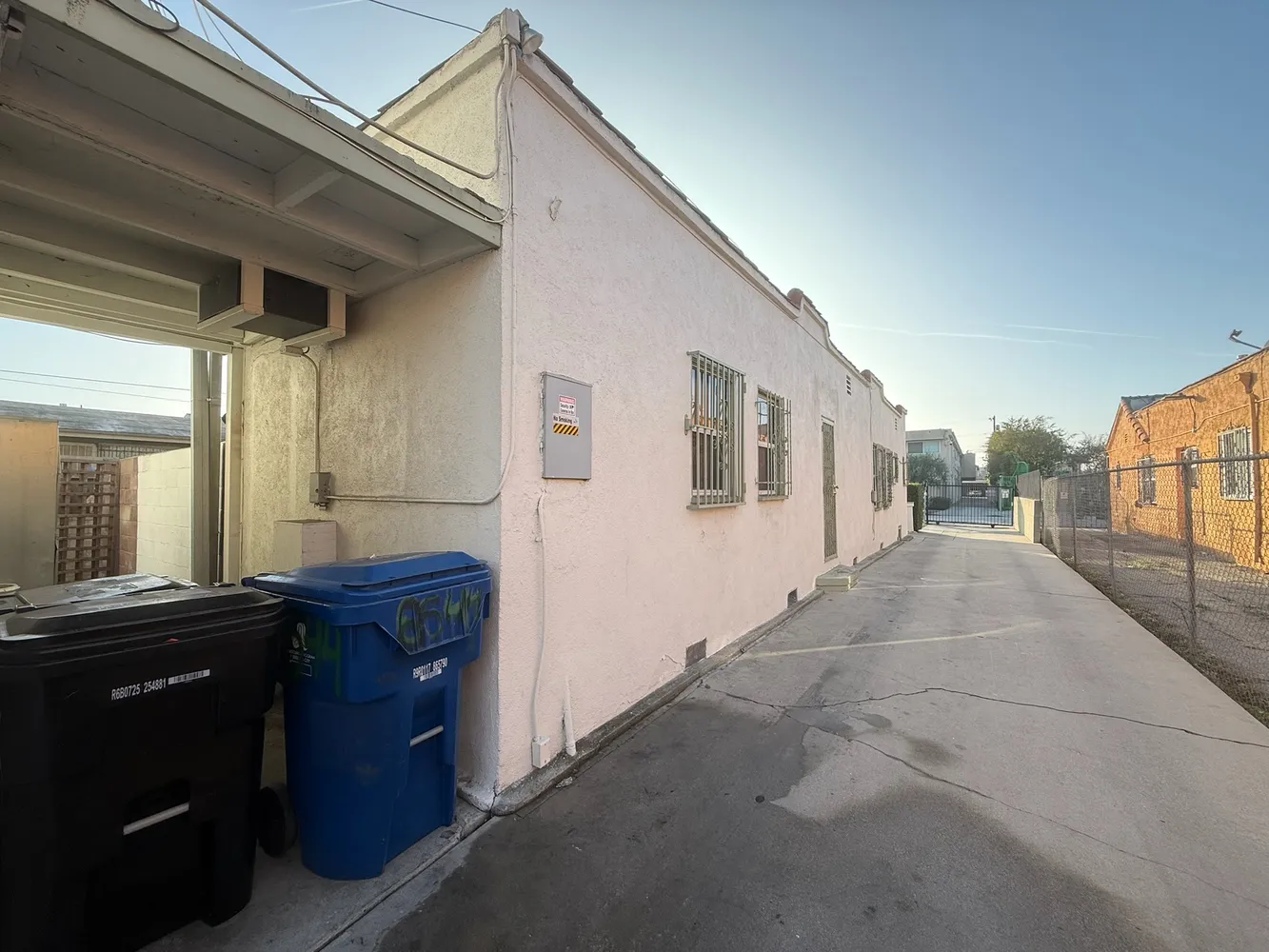 $1,300,000 | 6544 South Victoria Avenue, Los Angeles, CA 90043