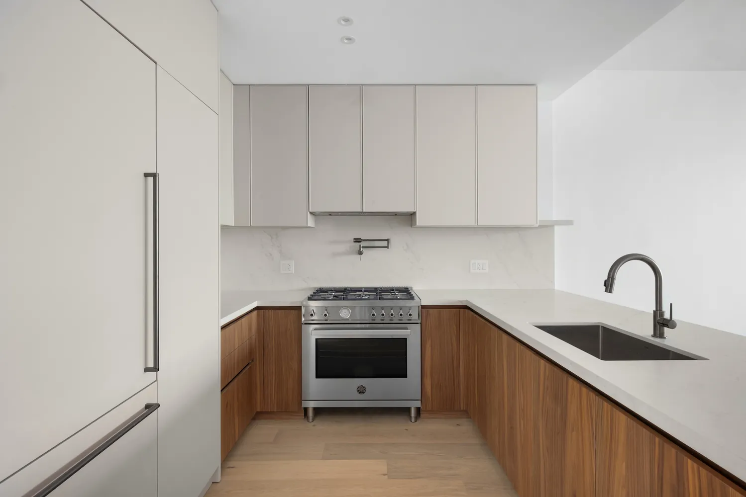 $14,500 | 1005 Lorimer Street, Unit 2A | Greenpoint