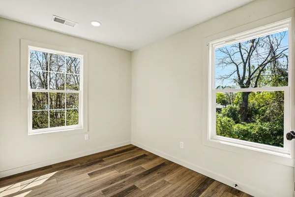 Contact Agent | 1502 Bryan Street, Old Hickory, TN 37138