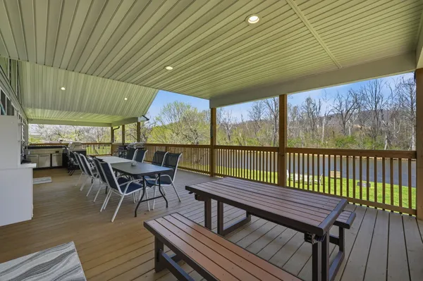 $899,000 | 135 Brandywine Place, Elizabethton, TN 37643
