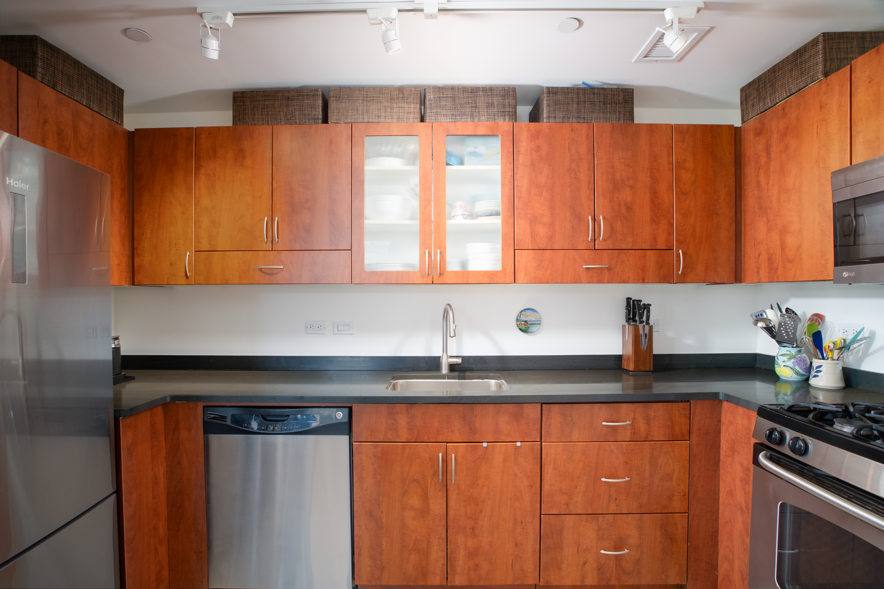 68 Bradhurst Avenue, Unit 8R Manhattan, NY 10039 - Photo 5 of 15